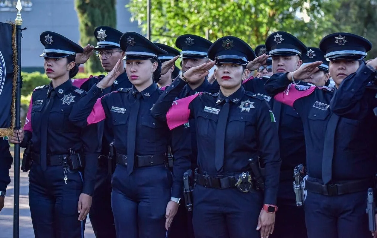 POLICIA ROSA UNIDAD ESPECIALIZADA EN LA PROTECCION DE MUJERES Y NINOS EN AGUASCALIENTES 2 1