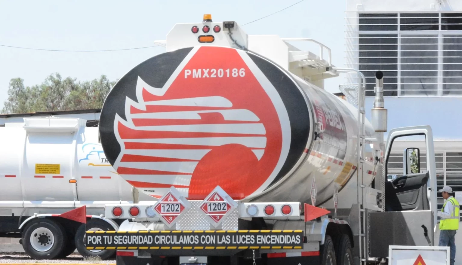 La existencia del huachicol es una problemática que ha ido en aumento provocando una competencia desleal para las estaciones de servicio