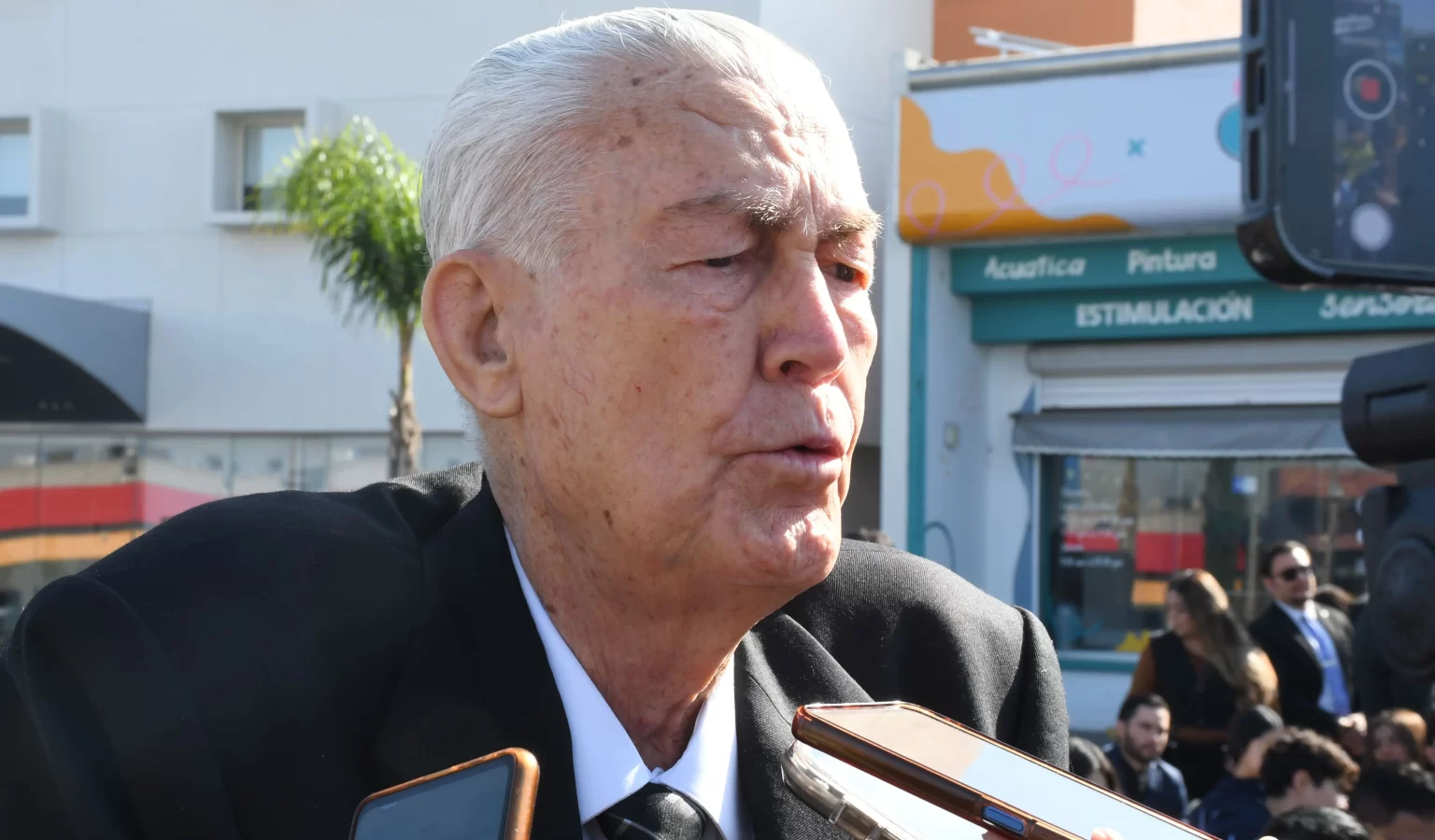 Roberto Diaz 1