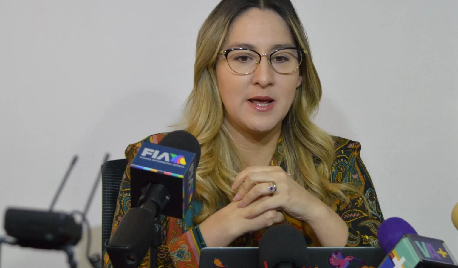 Advierte colegio de economistas sobre decrecimiento monetario este año