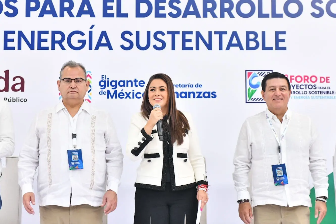 El agua y la energia son el origen del progreso Tere Jimenez