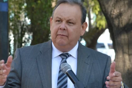 Gerardo Sánchez Herrera, Analista financiero.