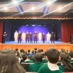 El viaje infinito, una obra dancística que incluye bailarines invidentes