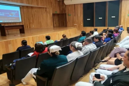 Personal del IMSS recibe capacitación para recepción de pacientes vía aérea