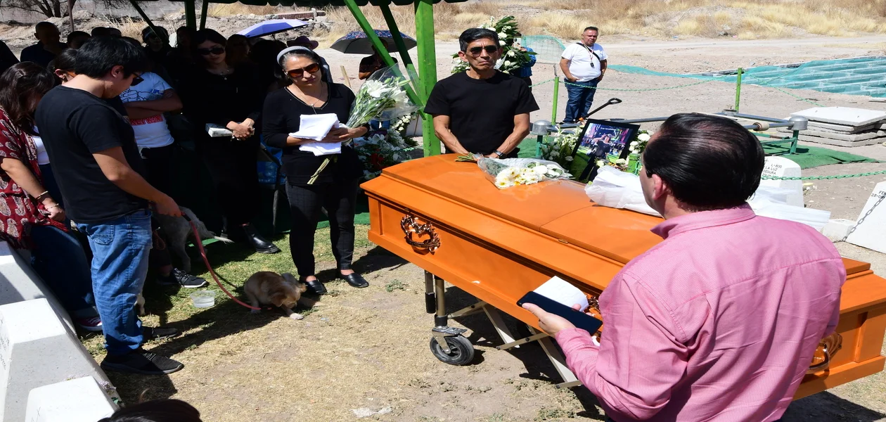 Raúl Giles, padre de Berenice la despidió con unas emotivas palabras de agradecimiento