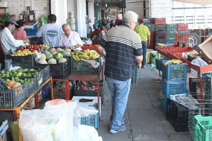 Centro Comercial Agropecuario