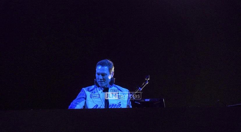 Tiësto encabeza el espectacular Water Castle en la Feria Nacional de San Marcos 2025