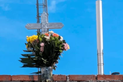 En el día de la Santa Cruz, trabajadores de la construcción también celebraron