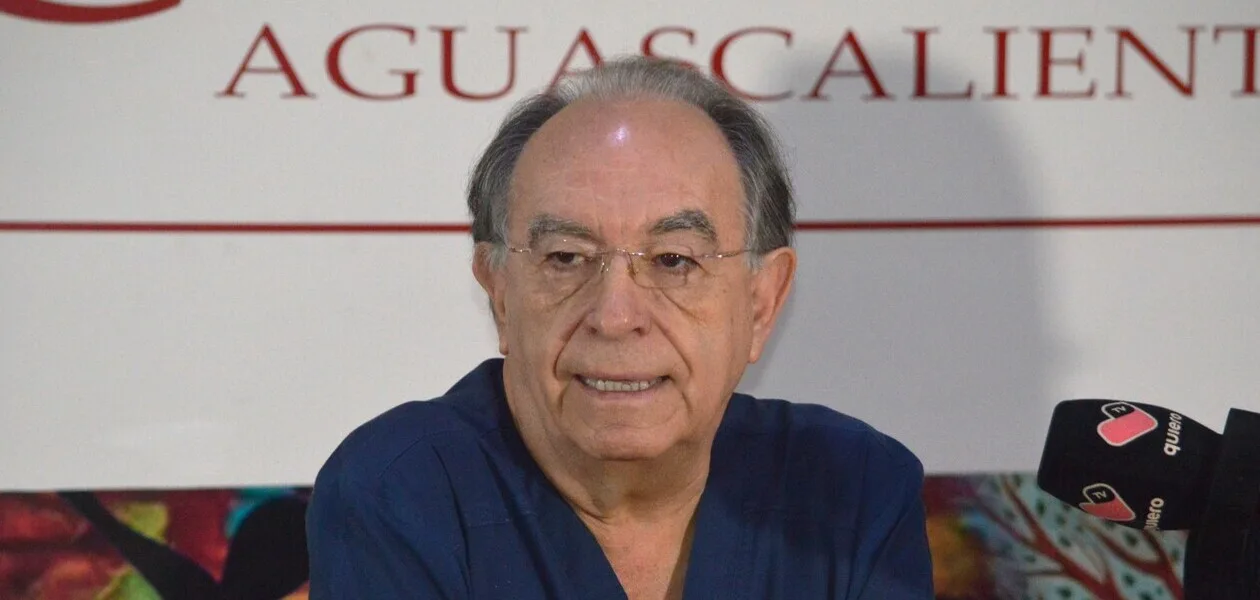 Criminalizar ejercicio médico exhibe su desconocimiento