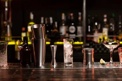 Hasta 50 establecimientos con venta de alcohol se han clausurado en la feria por falta de permisos para operar