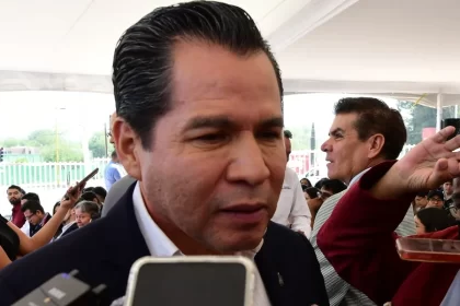 De este modo coadyuva con el Gobierno Federal en la independencia científica y tecnológica del país