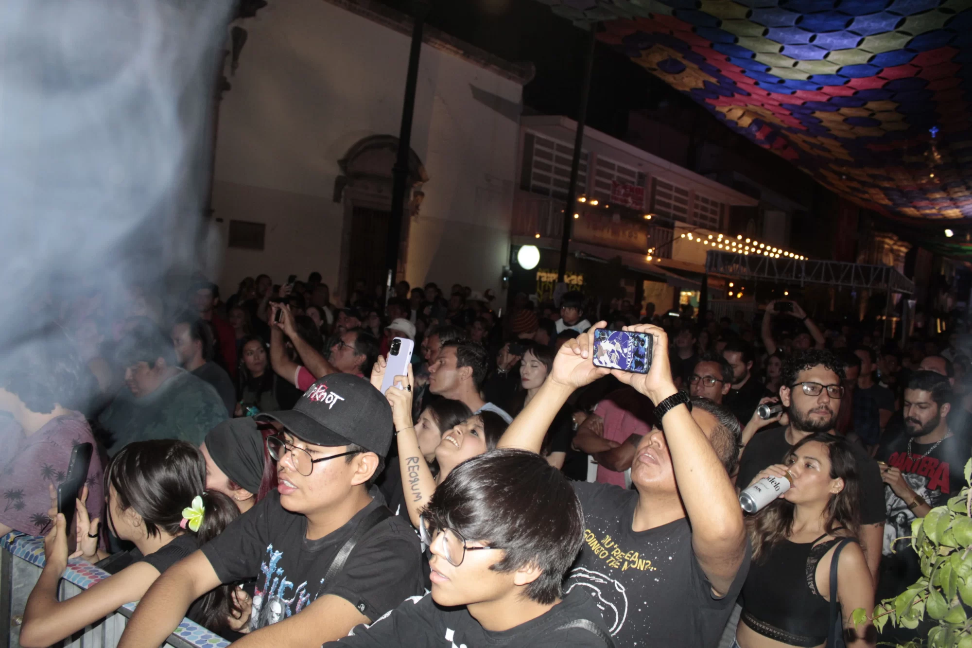 Mas de 300 personas se congregaron para disfrutar del buen metal de Spitout y Rogero