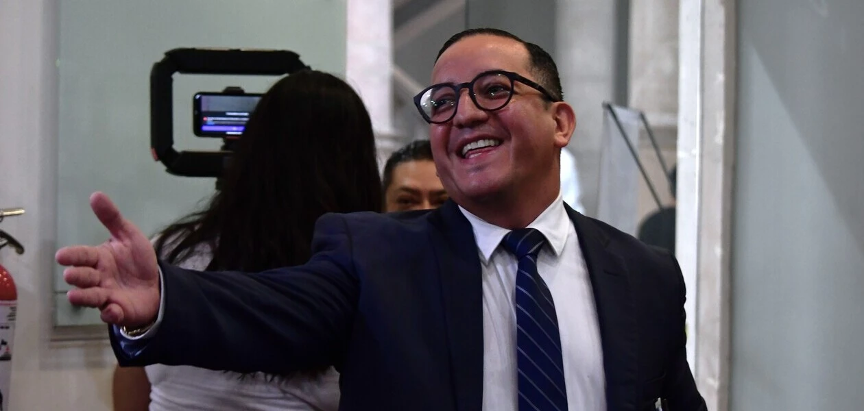 El legislador dijo desconocer la resolución por parte de la Suprema Corte, “si fue ayer por la noche, necesitamos ver que llegue aquí a la Secretaría General para que la turnen a los diputados”