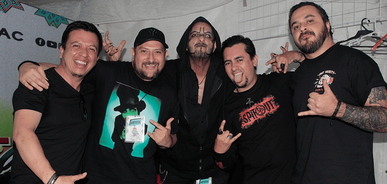 Spitout rindió homenaje al Nu Metal en su presentación en el Corredor Cultural Carranza