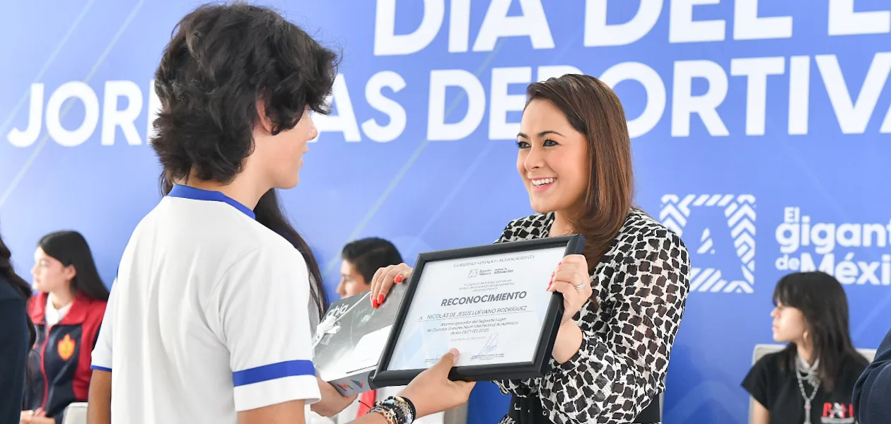 Para la gobernadora la educación ha sido un eje muy importante que se ve reflejado en la inversión sin precedentes en infraestructura educativa: Gutiérrez Reynoso