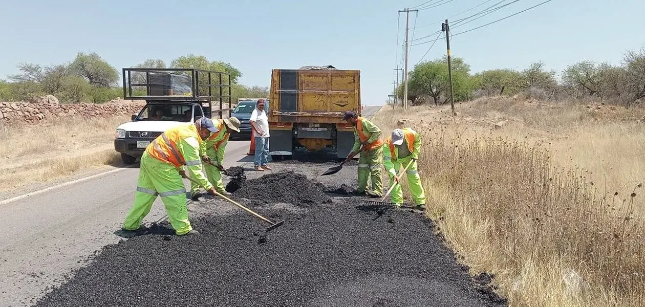 Este programa logró ahorros por 245 millones de pesos, lo que permitirá dar atención a 129 kilómetros adicionales, en beneficio de 16 estados del país, entre ellos, Aguascalientes.
