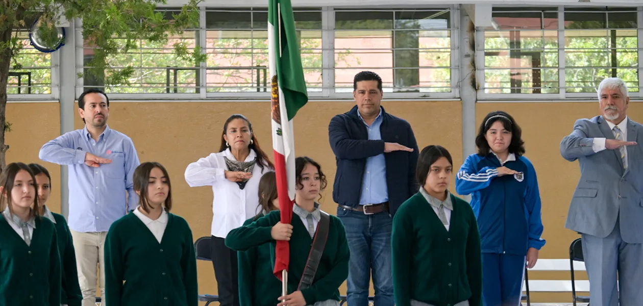 Refrendó su compromiso de promover los valores cívicos y la identidad nacional