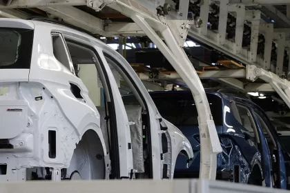 * El 80% del personal no prestará servicios durante los días en los que se suspendan labores