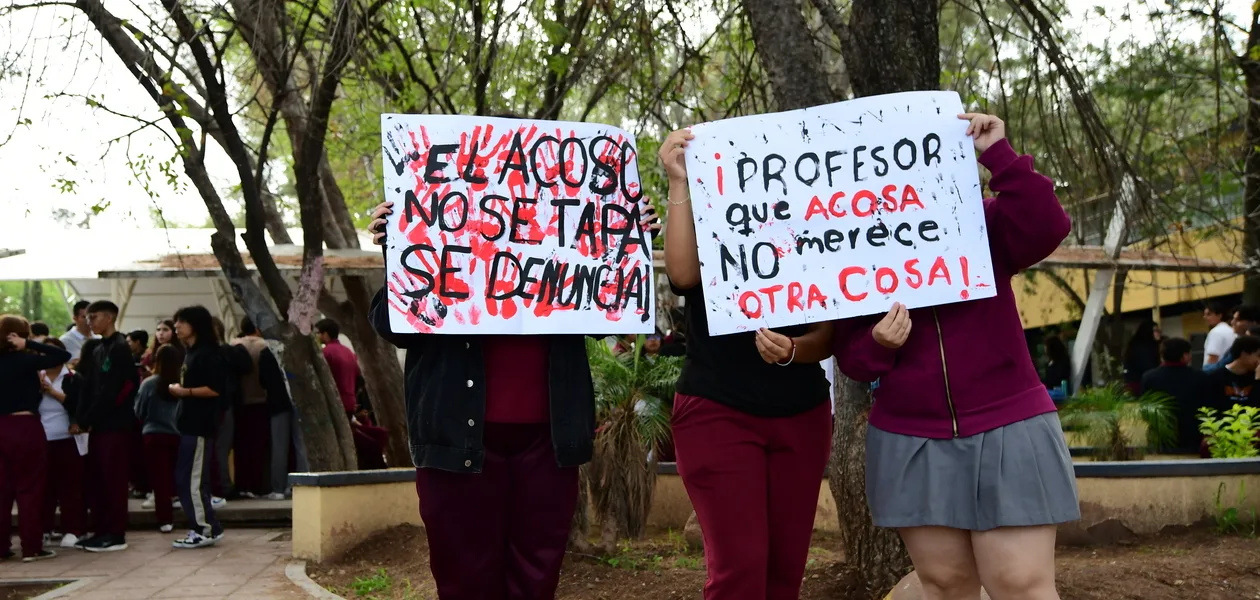 Manifestacion de alumnas del CBTIS NO. 168 16