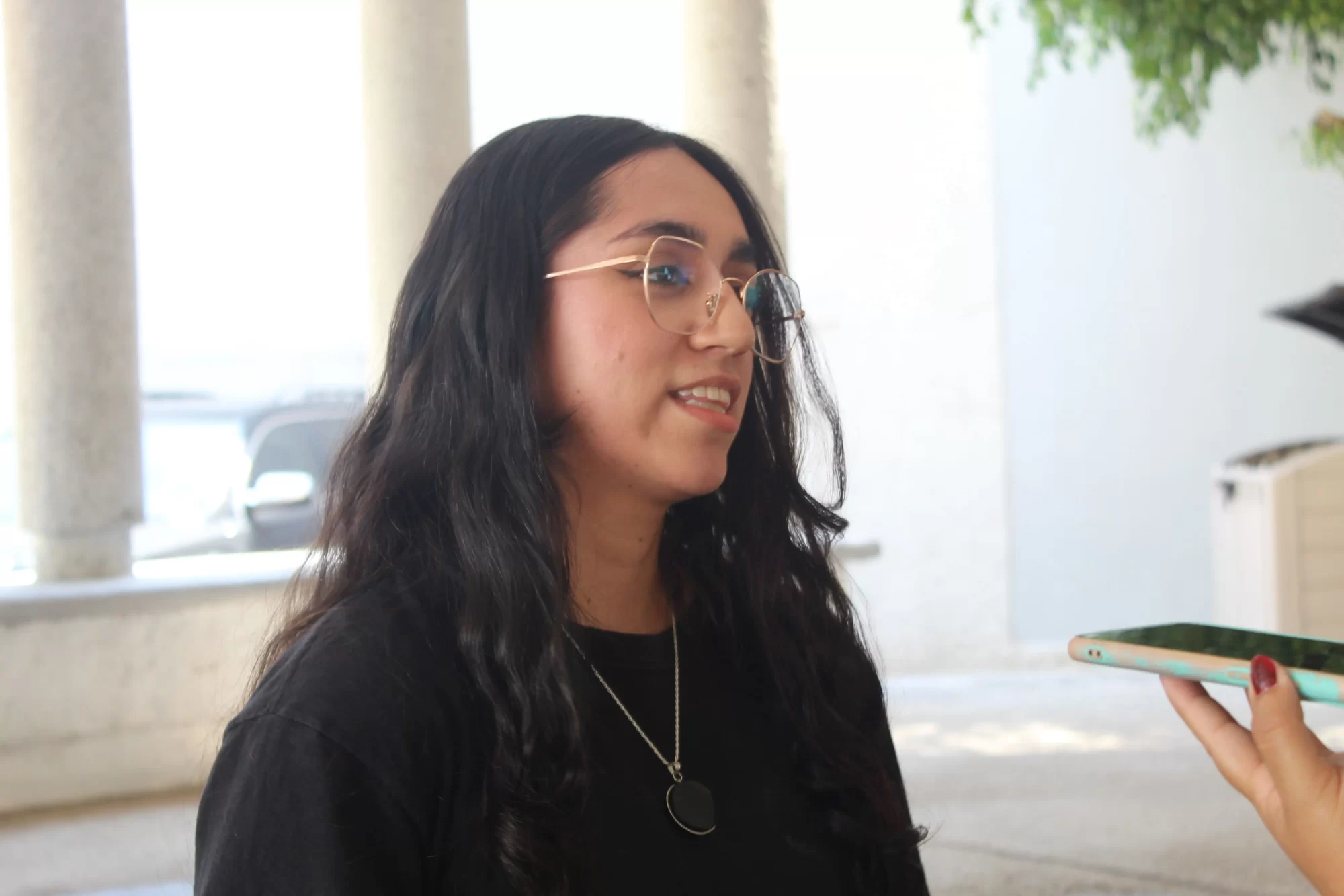 Monica Garcia dirige la coreografia de El efecto danzador. Foto Elena