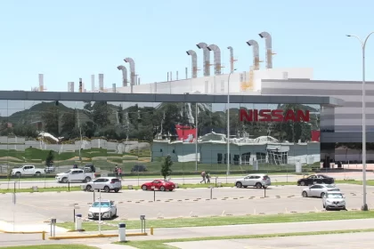 Volskwaten, Mazda, Mercedes Benz tuvieron caidas de más de 30%