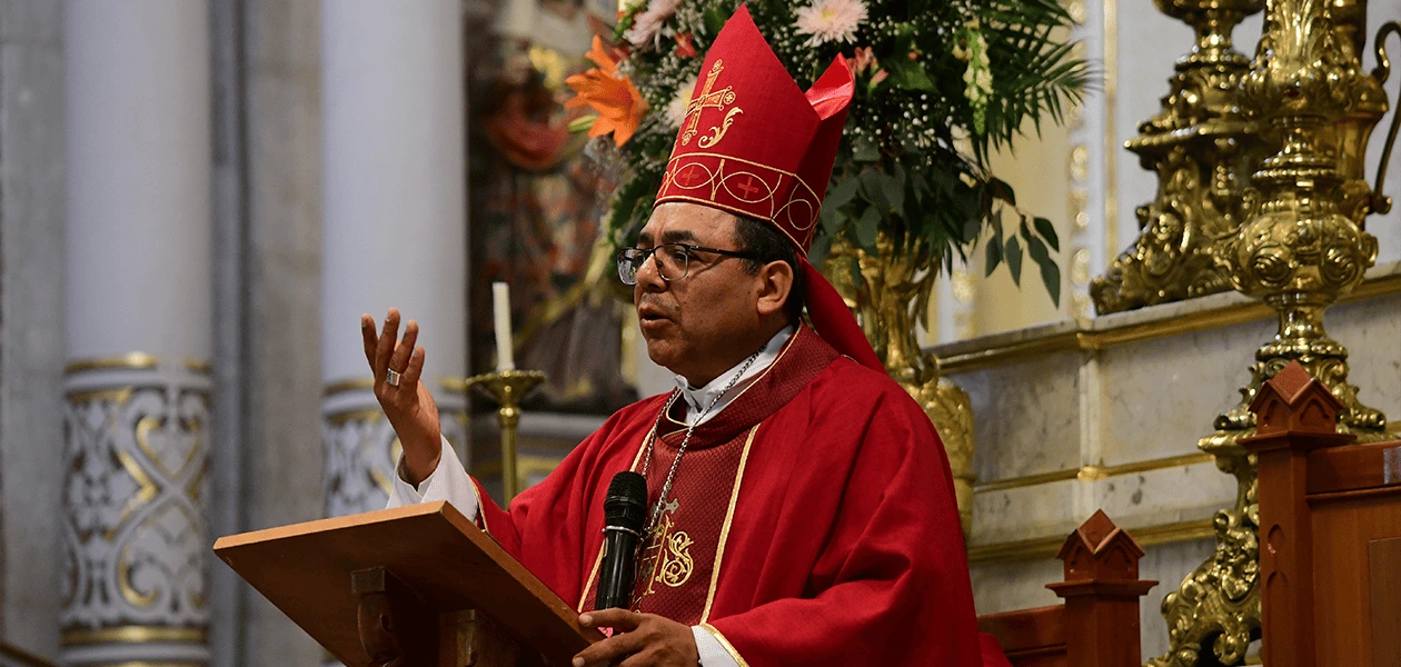 Se defiende mucho a los animales, se hacen asambleas para defender a las mascotas, pero también se hacen asambleas para matar a los niños en el seno de su madre.