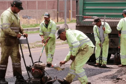 Trabajos de conservación en el tramo de la 45 Norte que conecta a Aguascalientes con Zacatecas