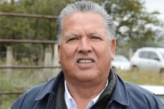 Carlos Estrada Valdés, denunció que desarrolladores de vivienda están aprovechándose de la necesidad económica de los agricultores.