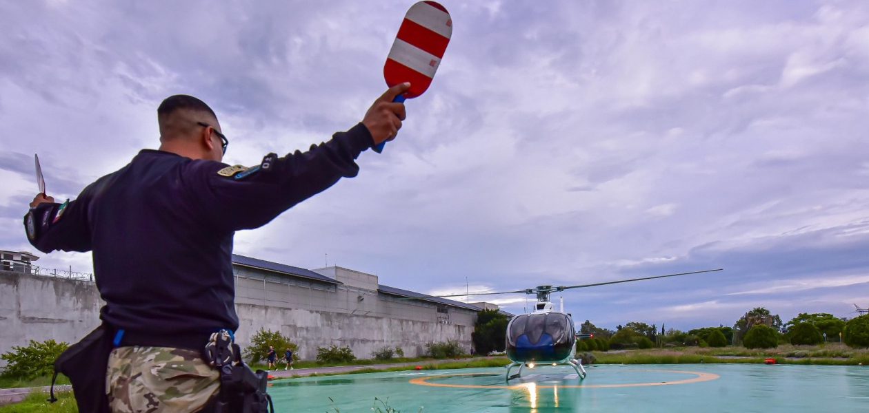 “Hemos avanzado en la mejora regulatoria de los trámites no solamente en el Gobierno del Estado, sino también con los procesos que se tienen que hacer, así que hoy presentamos este proyecto de las actas de nacimiento.