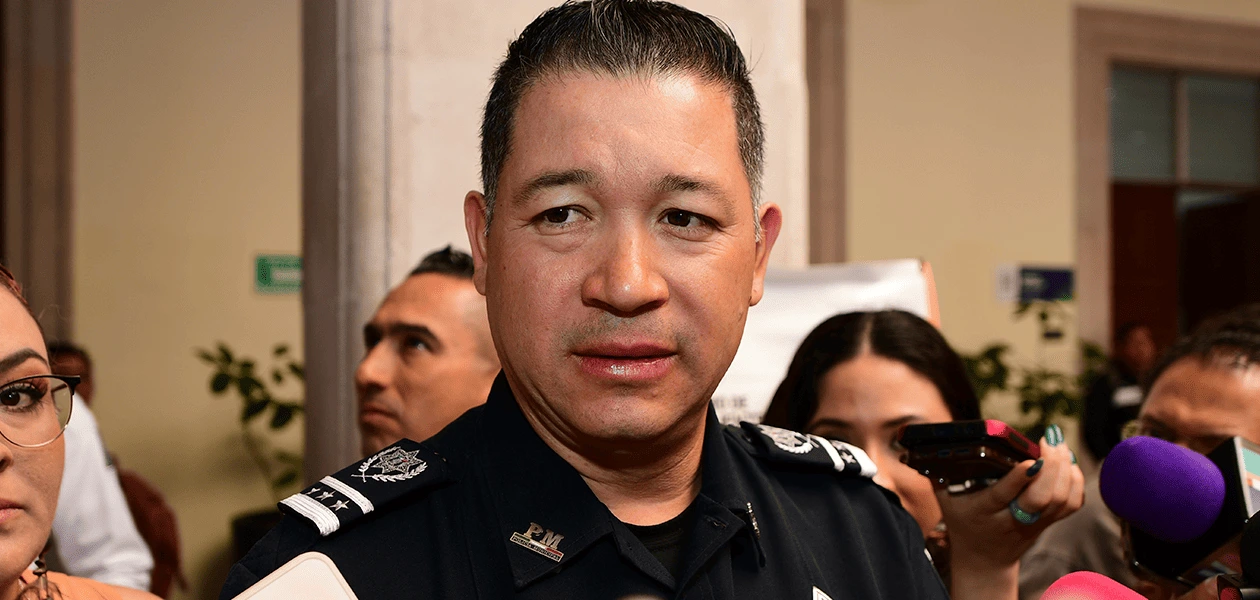 Bulevar Guadalupano y Mahatma Gandhi, focos rojos