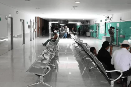 Directivos y maestros saben del problema pero no actúan