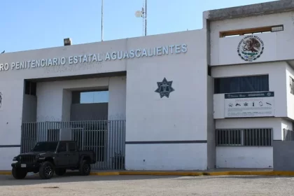 La tasa de ocupación promedio a nivel nacional fue de 102.9 personas privadas de la libertad/internadas por cada cien espacios disponibles. En los Centros Penitenciarios Federales, la tasa fue de 73.4 y en los Centros Penitenciarios Estatales, de 107.0.