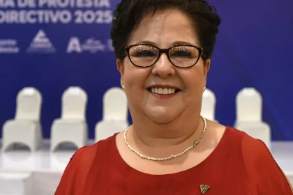 Manifestó que Aguascalientes es uno de los estados en donde más se realiza la denuncia y resaltó que “no podemos quedarnos callados, porque estamos unidas todas la fuerzas de seguridad y que no podemos bajar la guardia”.