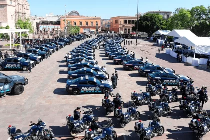 Entrega de patrullas es la más grande en la historia del municipio: Leo