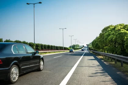 En redes le tundieron fuerte a chofer maltrata mujeres
