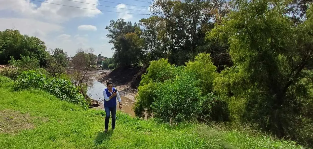 Hizo un recorrido por el arroyo San Francisco en la colonia Vicente Guerrero y en el canal de Gabriela Mistral, en la colonia Estrella.