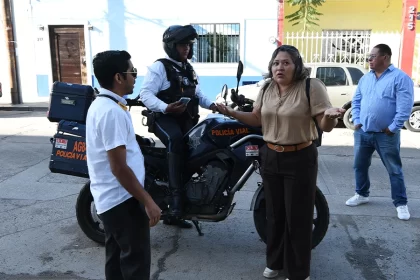 Ordenó cambiar las chapas y ni a sus colaboradores les aviso