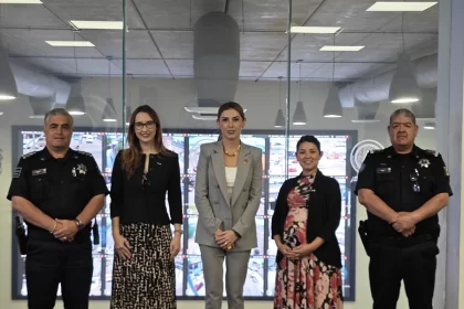 Valery Reed recorrió las instalaciones del C5i, encabezadas por Michelle Olmos Álvarez