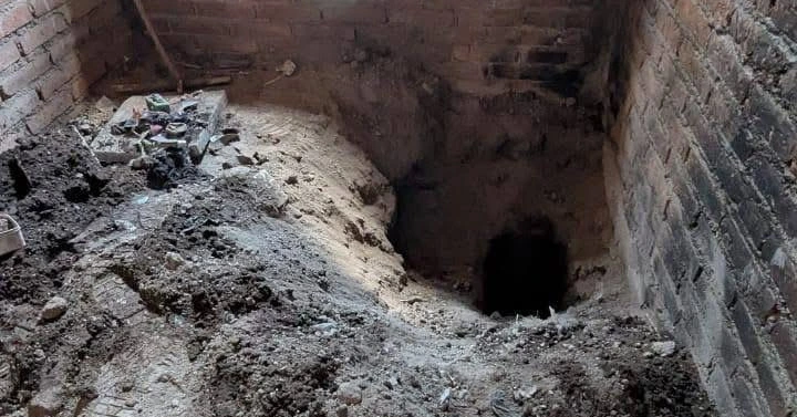 Encontraron prendas y diferentes elementos sospechosos en la zona