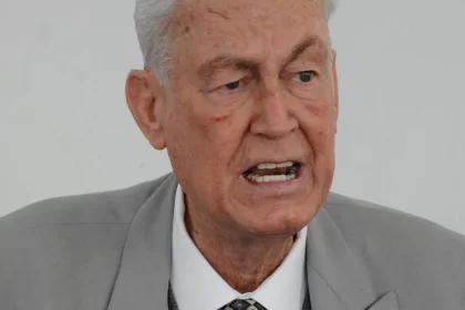 Roberto Díaz Manifestó que es visto con buenos ojos que empresarios con conocimiento a profundidad de la economía de México vayan manifestando sus intensión de participar en la contienda electoral del 2030 y sobre todo que puedan ser considerados.