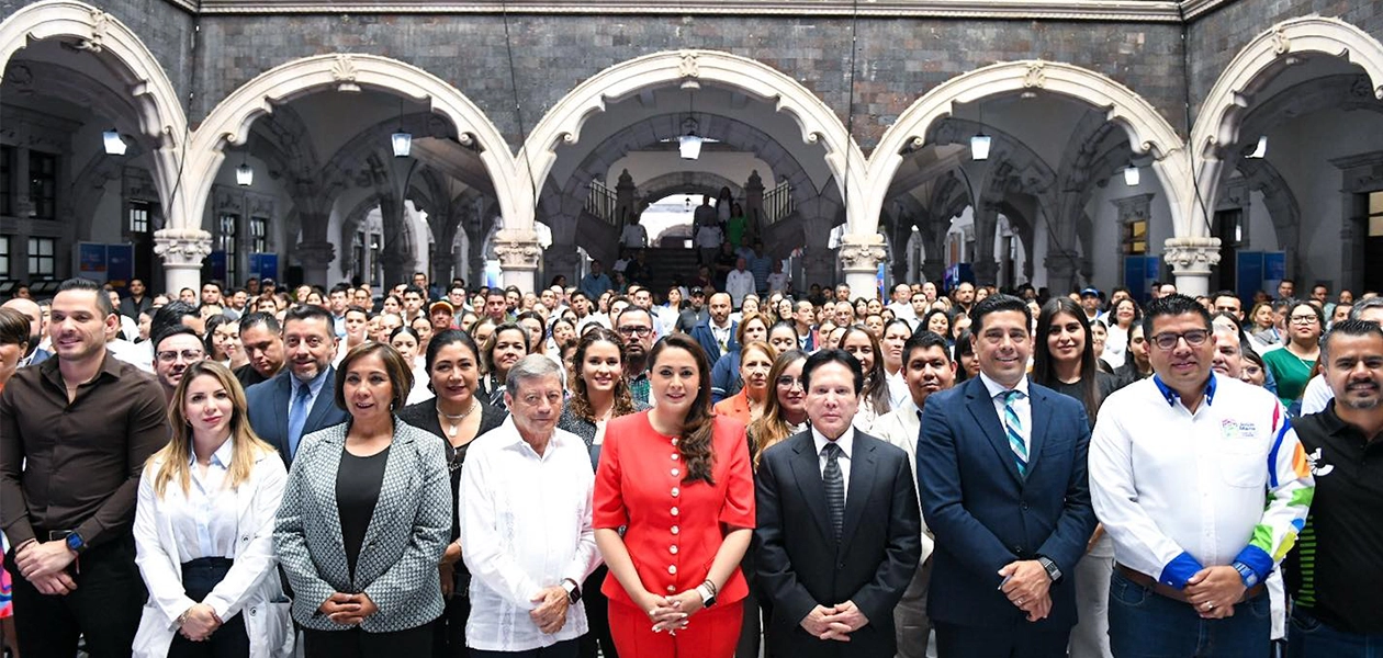 Con esta red, cumplimos uno de los compromisos más importantes, que es trabajar juntos por las familias de Aguascalientes; es necesario que trabajemos unidos los tres niveles de gobierno y que sigamos aportándole mucho a la salud