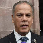 No se puede clausurar la notaría de Figueroa antes de que salga el juicio, aseveró *Acusa de una campaña de Morena contra la gobernadora y alcalde de JM, entre otros