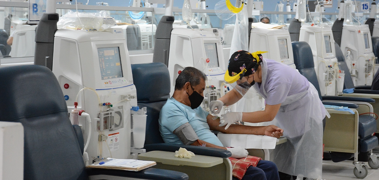 Empresa a la que se le asignó proyecto no cumple con requisitos legales