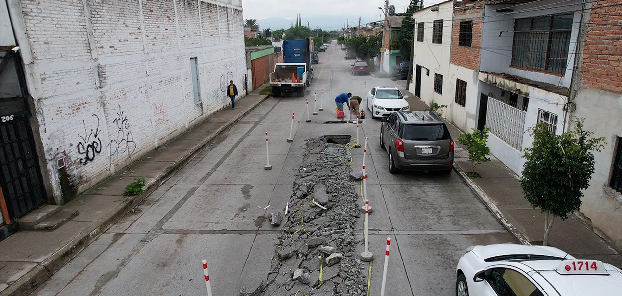 Con una inversión de 1 millón 250 mil pesos se sustituirán 90 metros lineales de tubería de 24 pulgadas en la calle Juan B. Tijerina