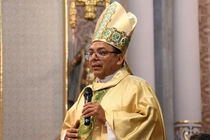 El Obispo hizo el anuncio en una circular donde oficializó los cambios.