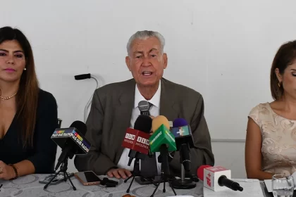 Asegura el presidente del Consejo Estatal Empresarial, Roberto Díaz Ruiz que seguirán saliendo más cosas en torno al caso del huachicol fiscal y recordó que desde hace tiempo es algo que ellos ya había estado denunciando, “se destapó la cloaca”