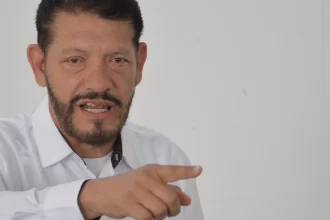 Por ser violatoria de la Constitución