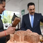 Toño Martín del Campo inauguró Exposición del Mueble