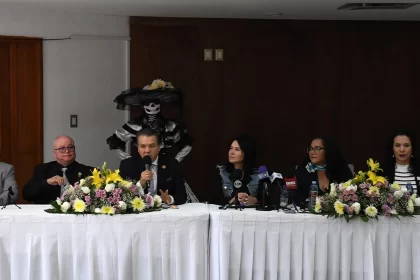 Por alto contenido de flúor