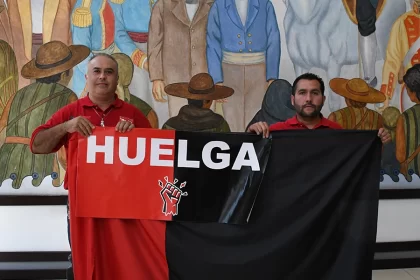 son víctima de acoso laboral por parte de los gerentes, “no nos respetan nuestra media hora de comida, no nos la pagan, están moleste y moleste”.